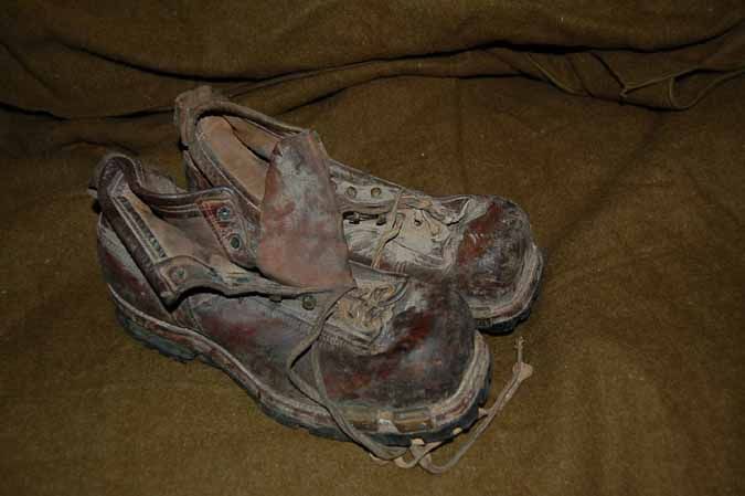   Army 10th Mountain Division WWII boots SKI USGI mountain troops  