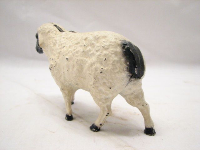 VINTAGE CAST IRON STILL SHEEP BANK CHILDS TOY PAINTED ANIMAL FIGURINE 