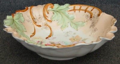 ANTIQUE RS PRUSSIA PINK WHT PEACH FLORAL SCALLOPED BOWL  